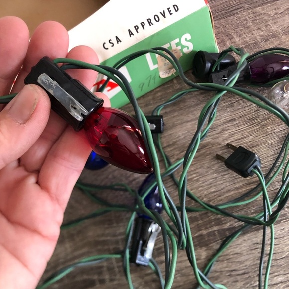 Vtg NOMA String Lights with Multicoloured Bulbs - Picture 3 of 7